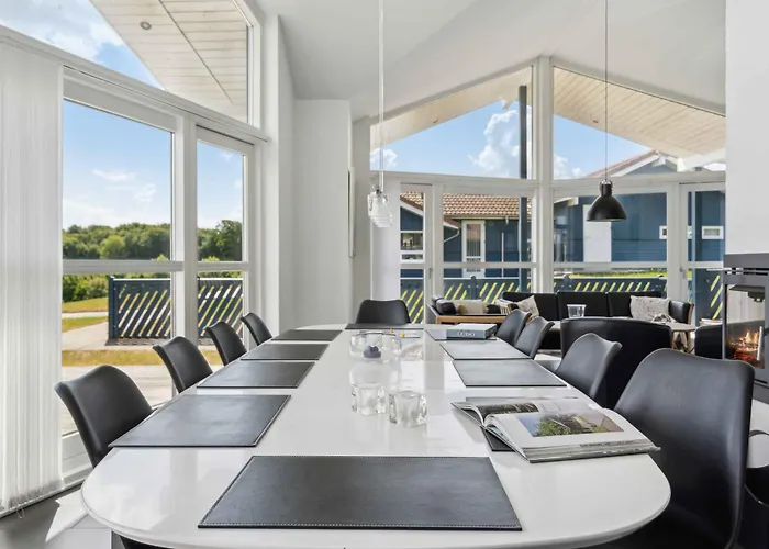Sea View And Calm In Lovely House For 10 Guests Dom wakacyjny
